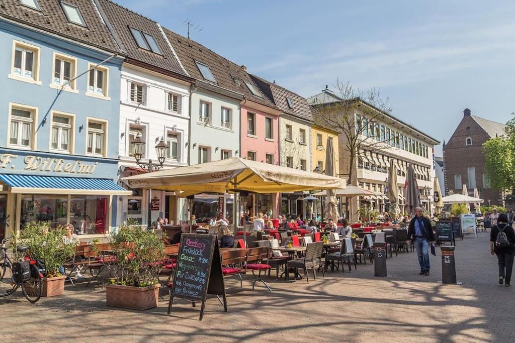 1 Og Direkt An Der Laga 2026 - Moderne Stadtwohnung Am Neusser Markt! المظهر الخارجي الصورة